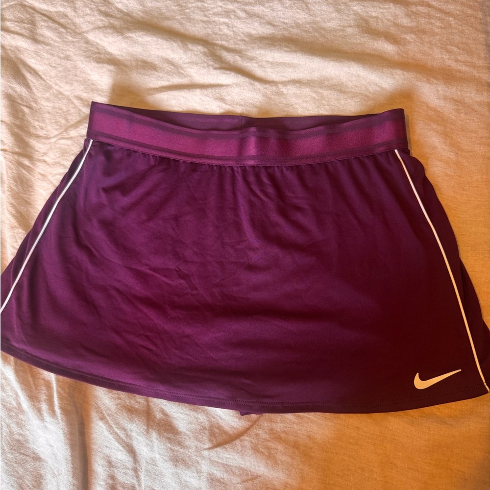 NIKE Women's Court Dri-Fit Tennis Skort Maroon size M